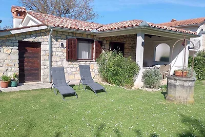 Ferienhaus in der Natur und ruhiger Lage
