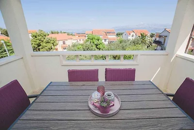Ferienwohnung mit Terrasse, Meerblick