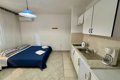 Ferienwohnung klimatisiert mit Balkon