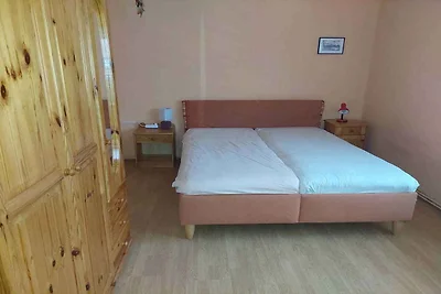 Ferienhaus für 6 Personen mit grossem Pool