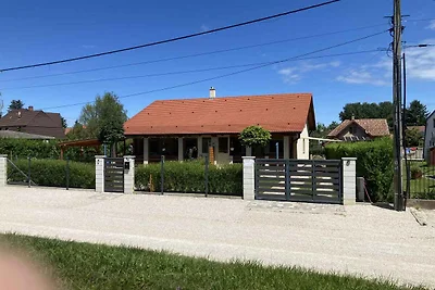 Ferienhaus mit Aussenküche, WLAN und