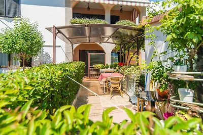 Studio mit Klimaanlage und Terrasse