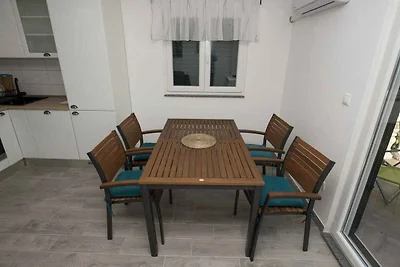 Ferienwohnung mit Klimaanlage und Grill