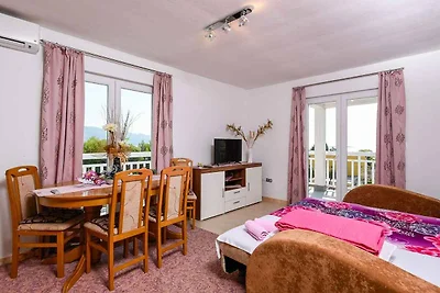 Ferienwohnung im zweiten Stock in der Nähe de