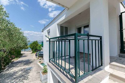 Ferienwohnung mit Terrasse und Grill, am Meer