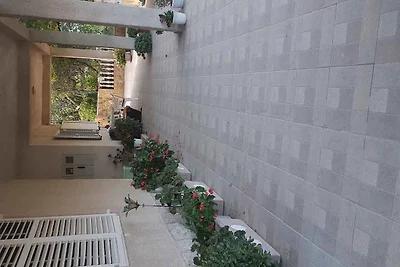 Ferienwohnung mitTerrasse