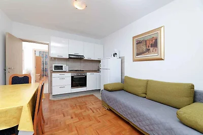 Ferienwohnung mit Klimaanlage und Garten