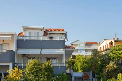 Gemütliche Ferienwohnung Natasa in Seget Vran