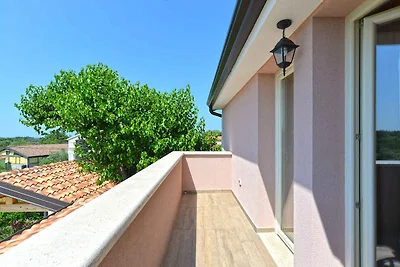 Villa mit Pool und Klimaanlage