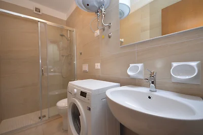 Ferienwohnung mit Balkon und Klimaanlage