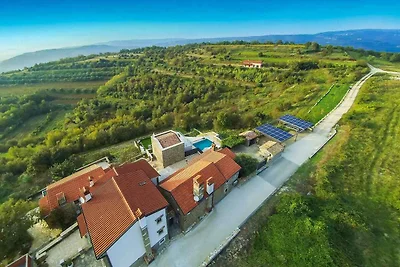 Villa mit Pool und Sauna