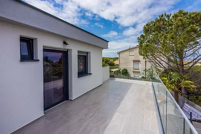 Ferienhaus mit Pool und Klimaanlage