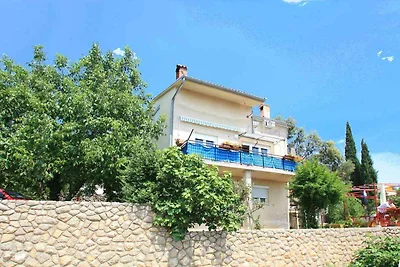 Ferienwohnung mit Balkon und Klimaanlage