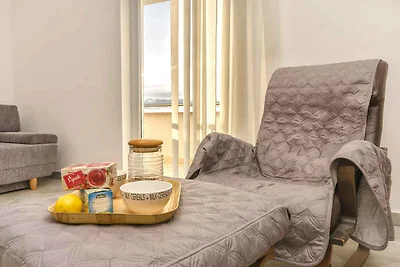 Gemütliche Ferienwohnung Maris mit Meerblick 