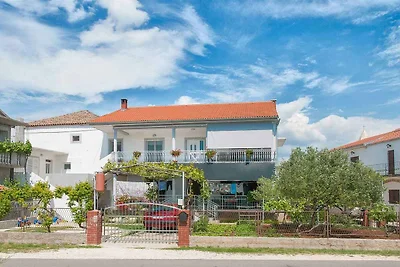 Ferienwohnung mit Terrasse und Klimaanlage
