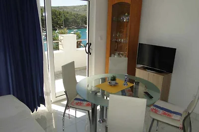 Ferienwohnung mit Terrasse und Meerblick