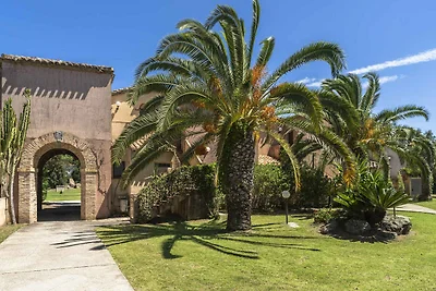 Ferienwohnung mit Schwimmbad in Meernähe