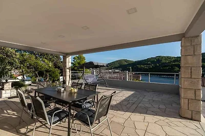 Appartamento Vacanza con famiglia Vela Luka
