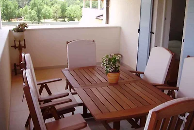 Ferienhaus mit Pool und Klimaanlage