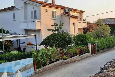 Appartamento Vacanza con famiglia Kukljica