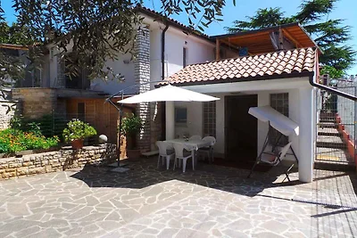Ferienhaus mit Terrasse und Klimaanlage