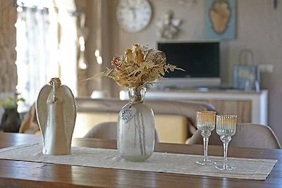 Komfortables Ferienhaus Vanja mit Meerblick u