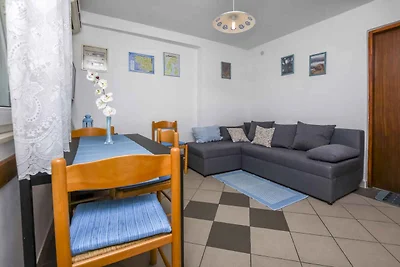 Appartamento Vacanza con famiglia Lokva Rogoznica