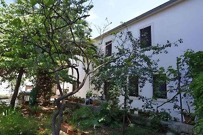 Ferienwohnung mit Terrasse und Waschmaschine