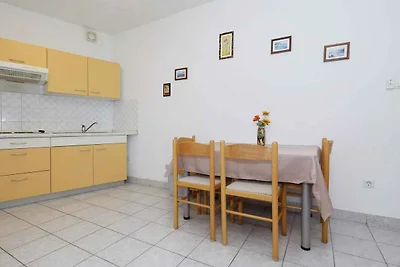 apartman za odmor Obiteljski odmor Turanj