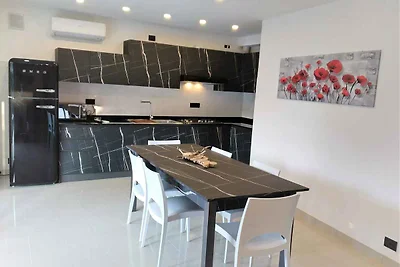 Ferienwohnung mit Klimaanlage und Whirlpool