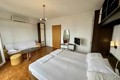 Ferienwohnung mit Meerblick und Klimaanlage