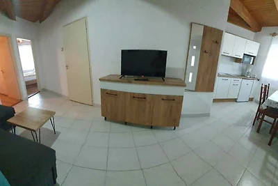 Ferienwohnung direkt am Wasser mit Freistrand