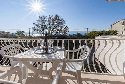 Ferienwohnung mit Balkon und Meerblick