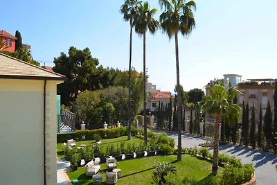 Studio mit Klimaanlage, Balkon und Pool