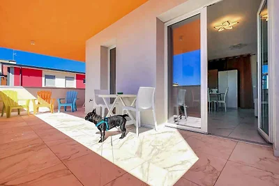 Studio mit Klimaanlage und Terrasse