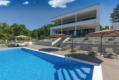 Vakantiehuis Ontspannende vakantie Ruzici