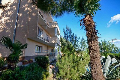 Ferienwohnung mit Terrasse und Meerblick