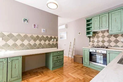 Komfortables Apartment Vanja auf der Insel Pa