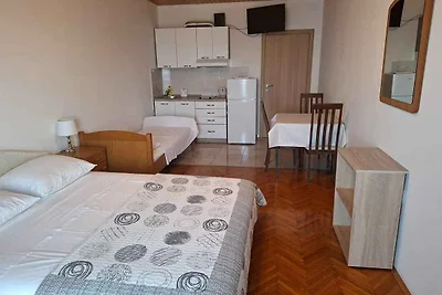 Studio mit Klimaanlage