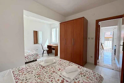Ferienwohnung 20 m vom Strand und Meerblick