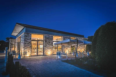 Ferienwohnung mit Aussenpool und WLAN