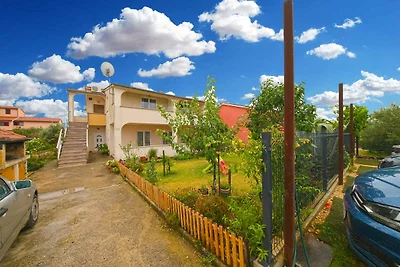 Ferienwohnung mit Balkon und Klimaanlage