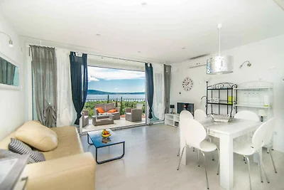 Ferienwohnung mit einem Balkon mit Blick auf 