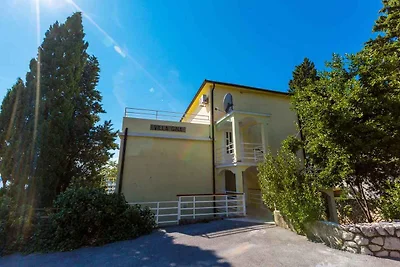 Ferienwohnung mit Balkon und Klimaanlage
