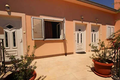 Ferienwohnung am Meer mit Balkon