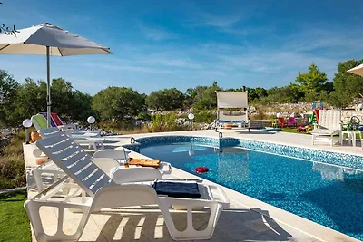 Ferienhaus mit Klimaanlage und Pool