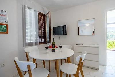 apartman za odmor Obiteljski odmor Vrboska