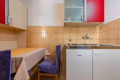 Wohnung mit Balkon, Meerblick und Gemeinschaf