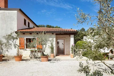 Apartment mit Garten und Terrasse für 4 Perso