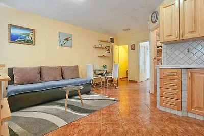 Ferienwohnung mit Terrasse, 500 m vom Meer
